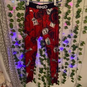 Psd Rose and Money Leggings